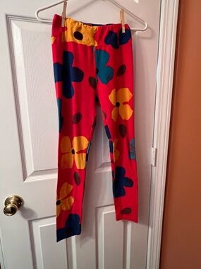 LuLaRoe Vibrant Red Floral Leggings